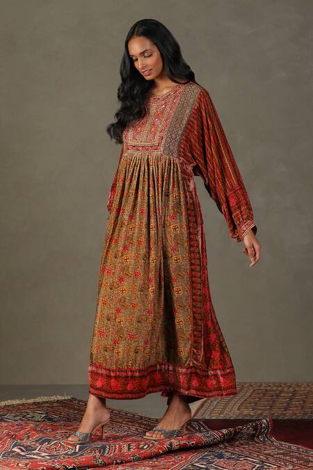 Buy RI.Ritu Kumar Orange Shell Fabric - 100% Silk Print Zergul Zardozi Embroidered Bodice Dress Online at Aza Fashions Buy_RI.Ritu Kumar_Orange Shell Fabric - 100% Silk Print Zergul Zardozi Embroidered Bodice Dress _Online_at_Aza_Fashions