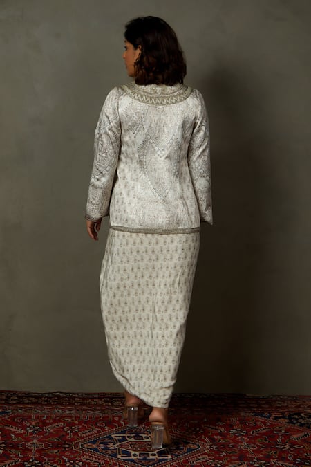 Shop RI.Ritu Kumar Grey Jacket Cotton 45% + Rayon 55% Print Vedam Embroidered Draped Skirt Set at Aza Fashions Shop_RI.Ritu Kumar_Grey Jacket Cotton 45% + Rayon 55% Print Vedam Embroidered Draped Skirt Set _at_Aza_Fashions