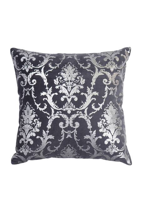 Buy Ode & Cloe Silver Cotton Print Foil 5 Pcs Cushion Covers Buy_Ode & Cloe_Silver Cotton Print Foil 5 Pcs Cushion Covers