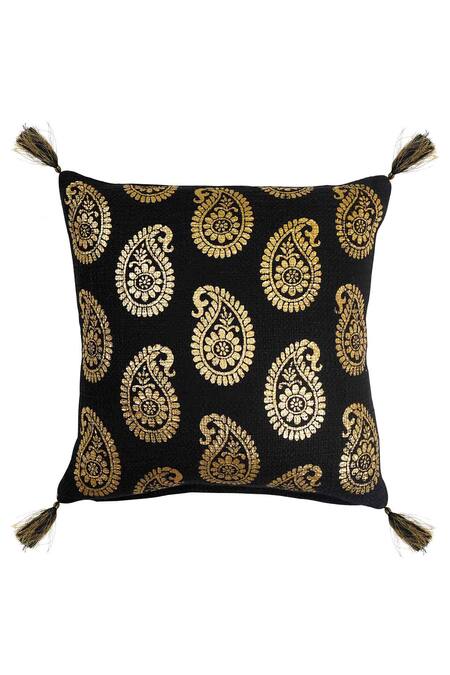 Buy_Ode & Cloe_Black Cotton Print Paisley Motif 5 Pcs Cushion Covers