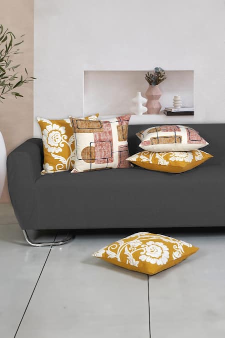 ODE & CLOE Yellow Flower Hoop And Geometric Pattern 5 Pcs Cushion Covers 