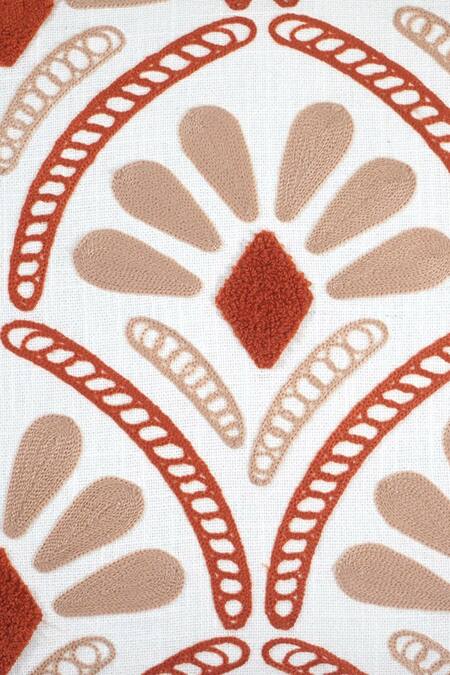 Buy_Ode & Cloe_Orange Cotton Aari, Embroidered, Tribal Pattern, And 5 Pcs Cushion Covers_Online_at_Aza_Fashions