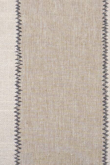 Buy_Ode & Cloe_Off White Cotton Shaneel Thread And Chicken Embroidery, & 5 Pcs Cushion Covers