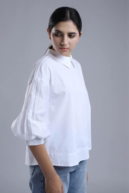 Dhi_Ivory Cotton Embroidery Collared Peter Pan T-shirt _Online_at_Aza_Fashions
