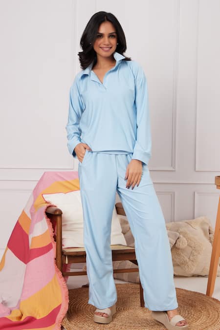 Dawn And Dusk Blue Looper Solid Polo Neck Snowflake Top With Sweatpant 