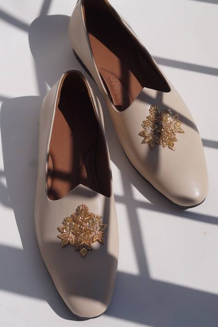 Shradha Hedau Footwear Couture_Beige Embroidered Rigel Bead Sequin Mojari  _Online_at_Aza_Fashions