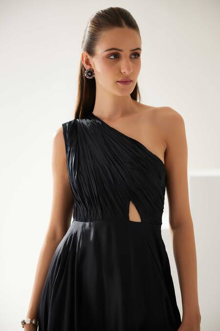 Buy Wear Jaja Black Modal One Shoulder Solid Side Slit Dress Online at Aza Fashions Buy_Wear Jaja_Black Modal One Shoulder Solid Side Slit Dress_Online_at_Aza_Fashions