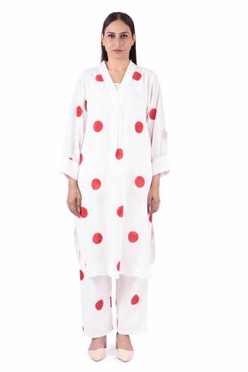 Shop_Khat_White Handloom , V-neck Polka Print Kurta And Pant Co-ord Set _Online_at_Aza_Fashions