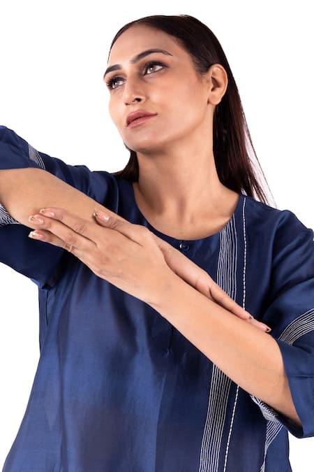 Buy Khat Blue , Silk Embroidery Round Neck Pantone Thread Anarkali Set Buy_Khat_Blue , Silk Embroidery Round Neck Pantone Thread Anarkali Set