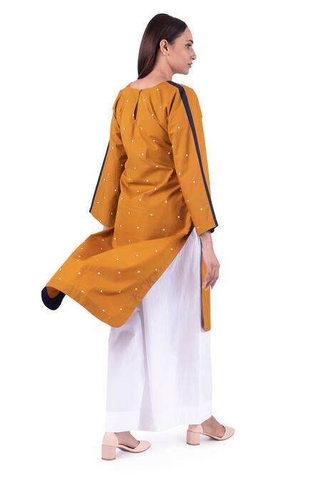Buy_Khat_Yellow Poplin, Cotton Round Polka And Side Tape Print High Low Kurta With Palazzo 