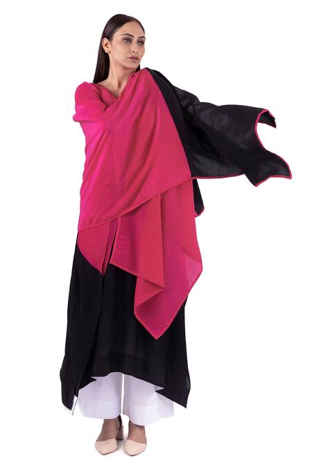 Shop_Khat_Black Crepe, Cotton, Poplin, Silk V-neck Color Blocked Kaftan Set 
