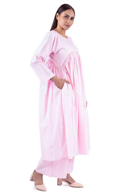 Khat Pink Poplin, Cotton Round Neck Solid Gathered Anarkali With Palazzo at Aza Fashions Khat_Pink Poplin, Cotton Round Neck Solid Gathered Anarkali With Palazzo _at_Aza_Fashions