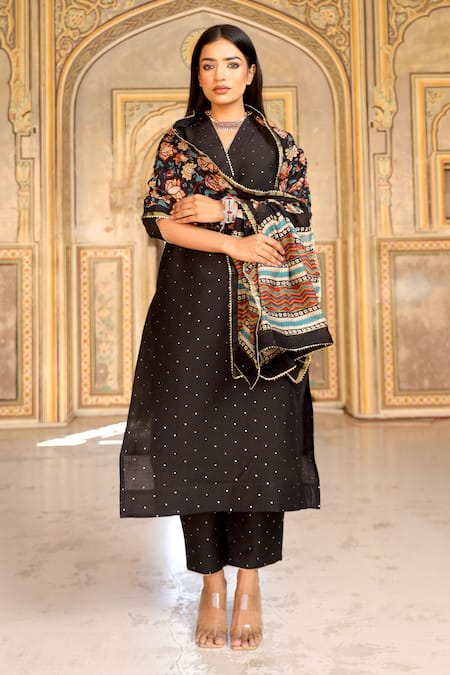 ASRUMO Black Chanderi Embroidery Mukaish V Neck Work Kurta Set 