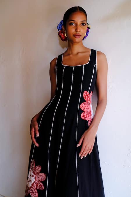Shop Jodi Black Handloom Cotton Embroidery, Applique Scoop Neck Kokum Floral Dress Online at Aza Fashions Shop_Jodi_Black Handloom Cotton Embroidery, Applique Scoop Neck Kokum Floral Dress _Online_at_Aza_Fashions