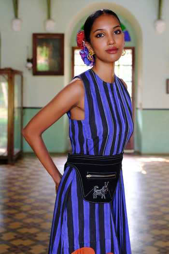 Buy_Jodi_Black Embroidery, Beads Kokum Thread Fanny Pack_Online_at_Aza_Fashions