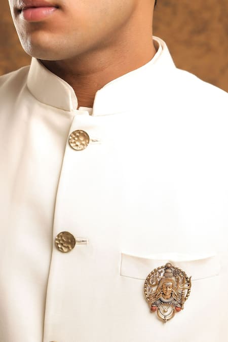 Cosa Nostraa_Gold Mahadev Motif Carved Brooch _Online_at_Aza_Fashions