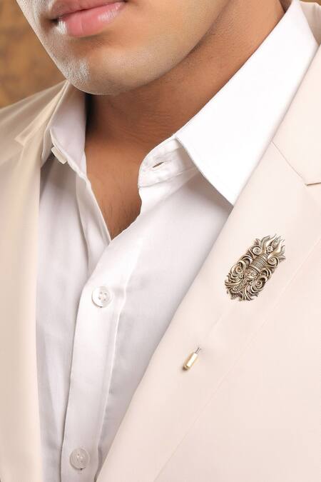 Cosa Nostraa_Gold Shiva Tandava Carved Brooch And Lapel Pin Set _at_Aza_Fashions