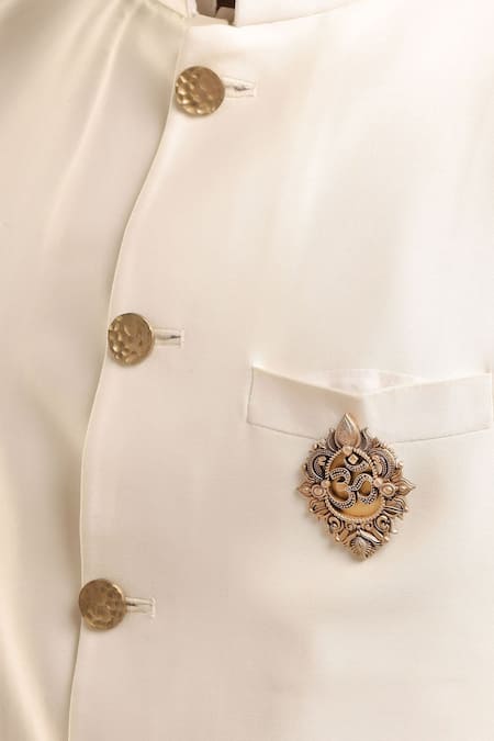 Cosa Nostraa Om Trayambakam Carved Brooch & Lapel Pin Set 