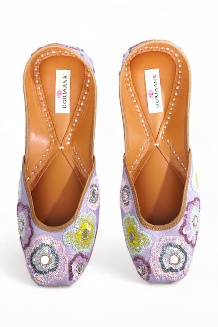 Doriaana Feroza Sequin & Mirror Embroidered Juttis 