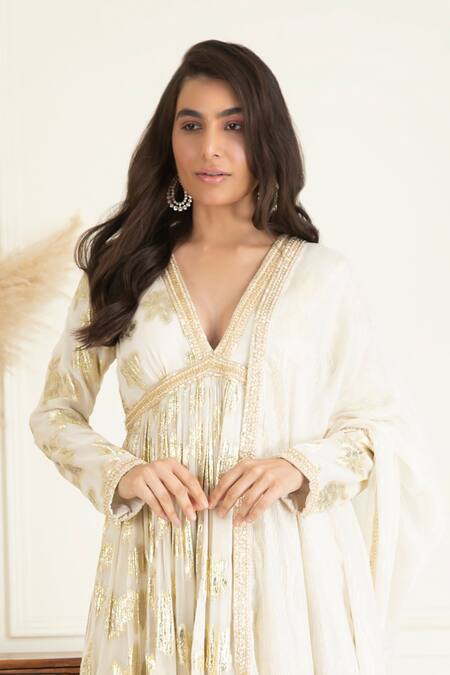 Priyanka Jain Ivory Lurex, Georgette, Cotton Sequins, Embroidered Peplum Kurta Sharara Set Online at Aza Fashions Priyanka Jain_Ivory Lurex, Georgette, Cotton Sequins, Embroidered Peplum Kurta Sharara Set_Online_at_Aza_Fashions