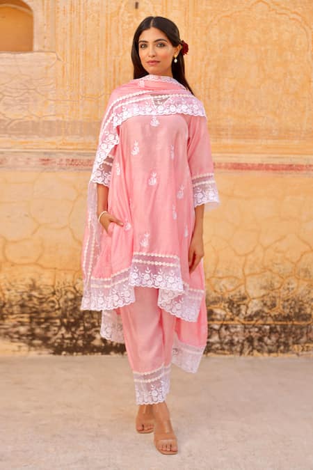 ASRUMO Pink Muslin Embroidery Aari V Neck Work Kurta Pant Set 