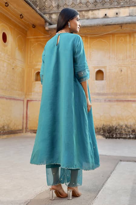 ASRUMO Pintucked Chanderi Kurta Pant Set 