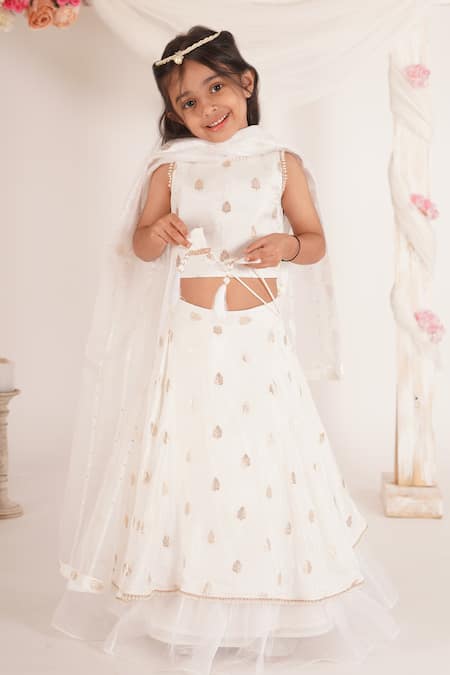 Mei & Zu Leaf Woven Lehenga Set 