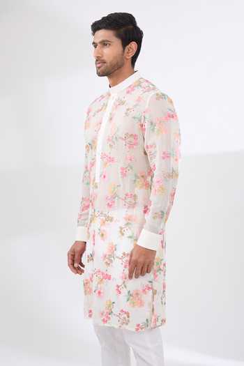 Rabani & Rakha Off White Cotton, Silk Embroidery Floral Kurta And Pant Set Online at Aza Fashions Rabani & Rakha_Off White Cotton, Silk Embroidery Floral Kurta And Pant Set _Online_at_Aza_Fashions