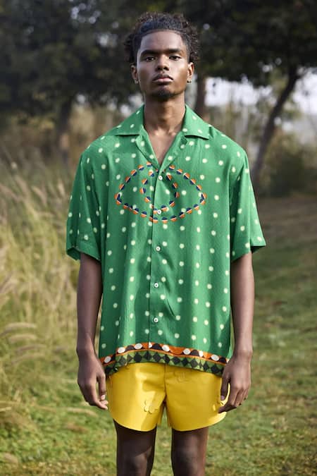 Buy Triune Green Rayon Club Bali And Sun Print Lapel Collar Shirt Online at Aza Fashions Buy_Triune_Green Rayon Club Bali And Sun Print Lapel Collar Shirt_Online_at_Aza_Fashions