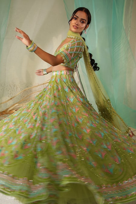 Tuhina Srivastava_Green Silk Organza, Silk, Tulle Beads, Stones, Gullista Bridal Lehenga Set _Online_at_Aza_Fashions