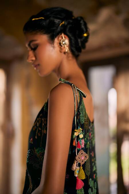 Shop Rajiramniq Black Crepe Embroidery Pitta Round Nadira Floral Short Kurta Sharara Set Online at Aza Fashions Shop_Rajiramniq_Black Crepe Embroidery Pitta Round Nadira Floral Short Kurta Sharara Set _Online_at_Aza_Fashions