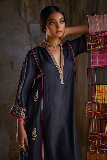 Shop Rajiramniq Black Modal, Silk, Satin, Tissue Nadira Floral Placement Panelled Kurta Set Online at Aza Fashions Shop_Rajiramniq_Black Modal, Silk, Satin, Tissue Nadira Floral Placement Panelled Kurta Set _Online_at_Aza_Fashions
