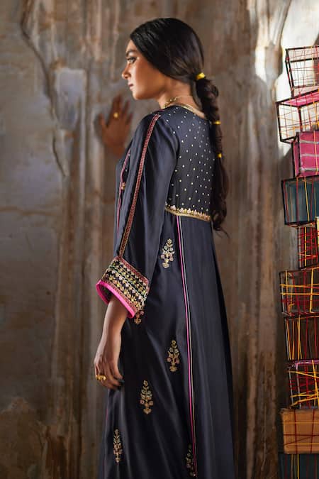 Rajiramniq Nadira Floral Embroidered Panelled Kurta & Palazzo Set 
