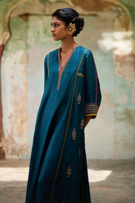 Buy_Rajiramniq_Blue Organza, Modal, Silk, Satin Embroidery, Nadira Floral Yoke Kurta Set _Online_at_Aza_Fashions