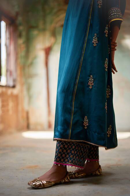 Shop_Rajiramniq_Blue Organza, Modal, Silk, Satin Embroidery, Nadira Floral Yoke Kurta Set _Online_at_Aza_Fashions