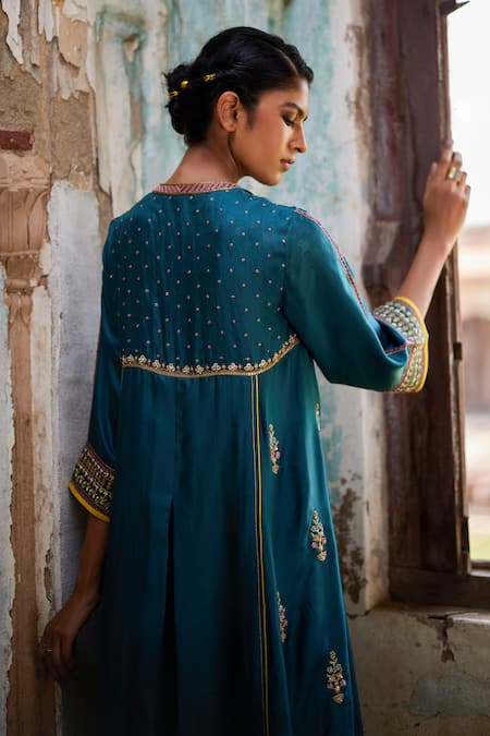 Rajiramniq Nadira Floral Yoke Embroidered Kurta & Palazzo Set 