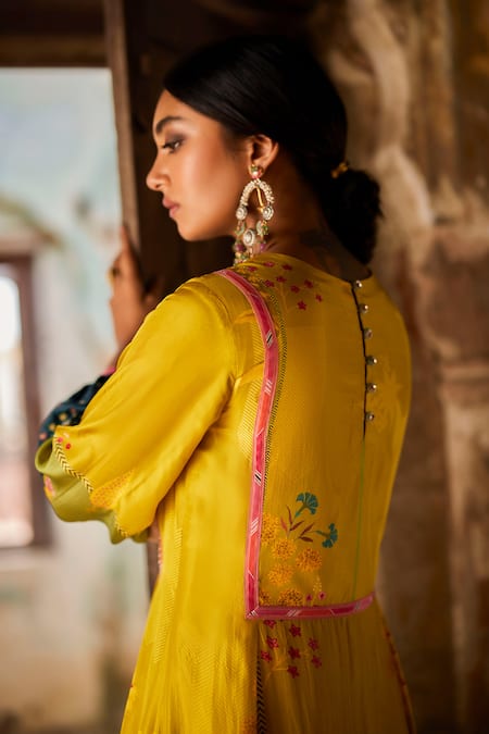 Shop_Rajiramniq_Yellow Silk Printed Floral Notched Nadira Flower Anarkali Set _at_Aza_Fashions