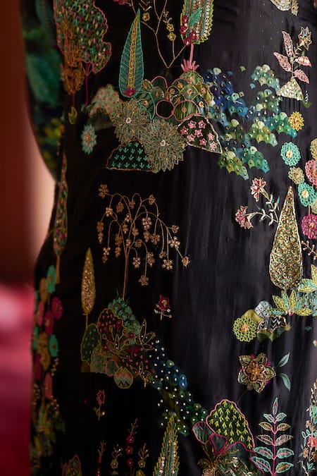 Rajiramniq_Black Crepe, Modal Embroidery V-neck Nadira Nature Print Kurta And Palazzo Set _Online_at_Aza_Fashions