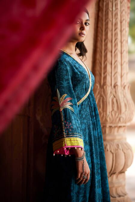 Buy Rajiramniq Blue Crepe Printed Botanical Plunge V Neck Nadira Anarkali Set Buy_Rajiramniq_Blue Crepe Printed Botanical Plunge V Neck Nadira Anarkali Set