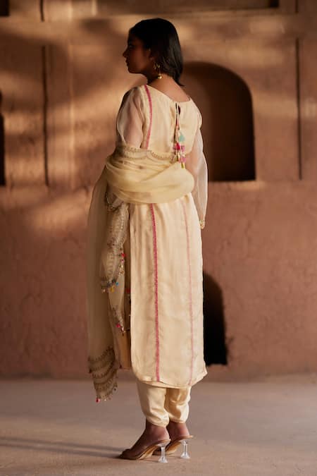 Rajiramniq Pitta & Dabka Embroidered Kurta Set 