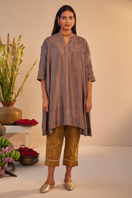 Shorshe Clothing Grey Silk, Tissue Lace, Zari Split V-neck Embroidered Sleeve Kurta And Pant Set Online at Aza Fashions Shorshe Clothing_Grey Silk, Tissue Lace, Zari Split V-neck Embroidered Sleeve Kurta And Pant Set_Online_at_Aza_Fashions