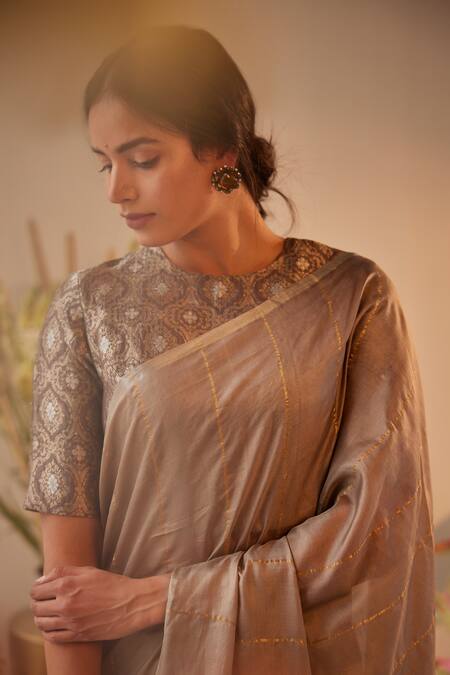 Shorshe Clothing_Grey Silk Zari Pure Woven Saree_at_Aza_Fashions