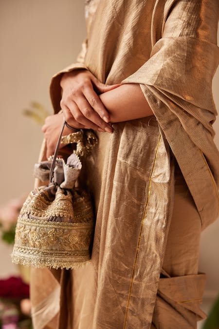 Buy_Shorshe Clothing_Gold Tissue, Brocade Woven Stripe Saree 