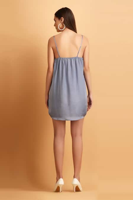 Buy_Label Ivish_Brown Chiffon, Muslin Embroidery V-neck Swerve Print Kaftan With Inner Slip 