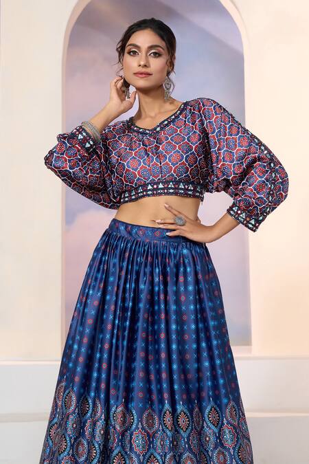 Naintara Bajaj_Blue Dupatta Georgette, Blouse And Lehenga Dull Satin Floral, Mughal Print Set_at_Aza_Fashions