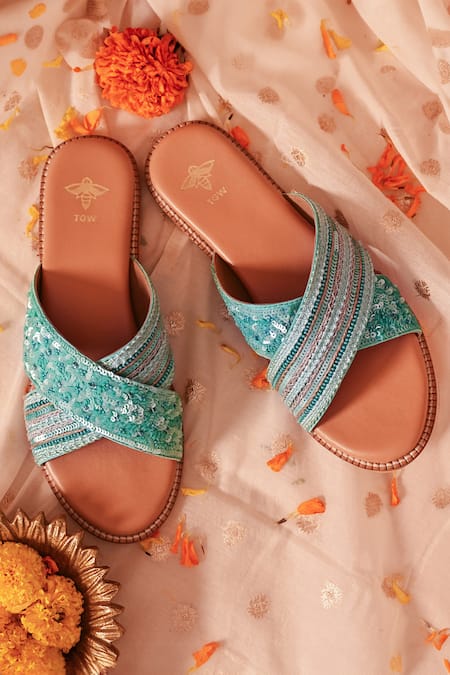 The Golden Wasp Head Up Gorgeous Embellished Criss-Cross Sandals 