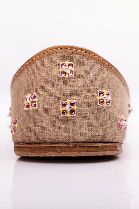 Buy The Golden Wasp Brown Anchor Thread Fantasia Embellished Juttis Buy_The Golden Wasp_Brown Anchor Thread Fantasia Embellished Juttis