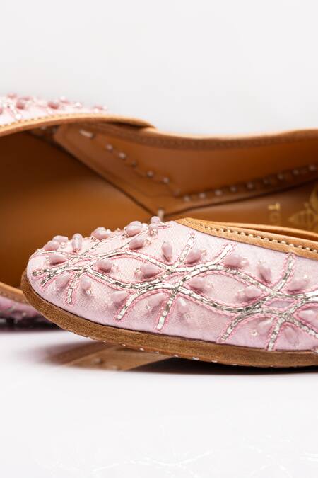 The Golden Wasp Purple Briolette Mystery Embellished Juttis at Aza Fashions The Golden Wasp_Purple Briolette Mystery Embellished Juttis _at_Aza_Fashions