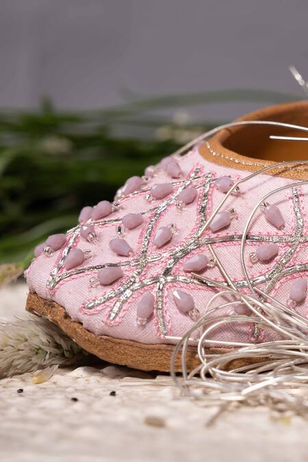 Shop The Golden Wasp Purple Briolette Mystery Embellished Juttis Shop_The Golden Wasp_Purple Briolette Mystery Embellished Juttis