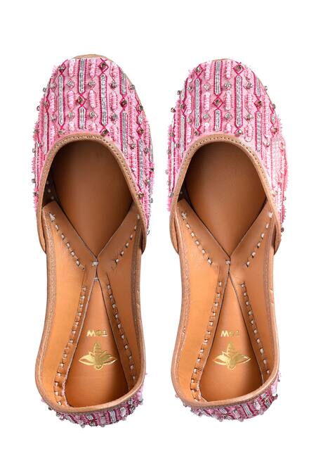 The Golden Wasp_Pink Sequins Jamiti Embroidered Juttis _Online_at_Aza_Fashions